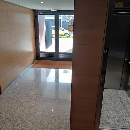 منزل للإقامة Pequena Con Vistas Dentro De Nuestra Vivienda *