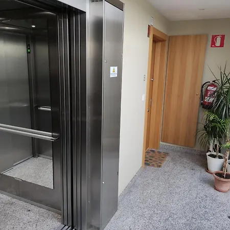 Pequena Con Vistas Dentro De Nuestra Vivienda * Irun