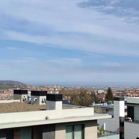 Accommodatie bij particulieren Pequena Vistas Y Bano Privado,no Piso Entero,small View And Private Bathroom ,not Whole Irun