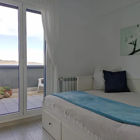 Pequena Con Vistas Homestay Irun